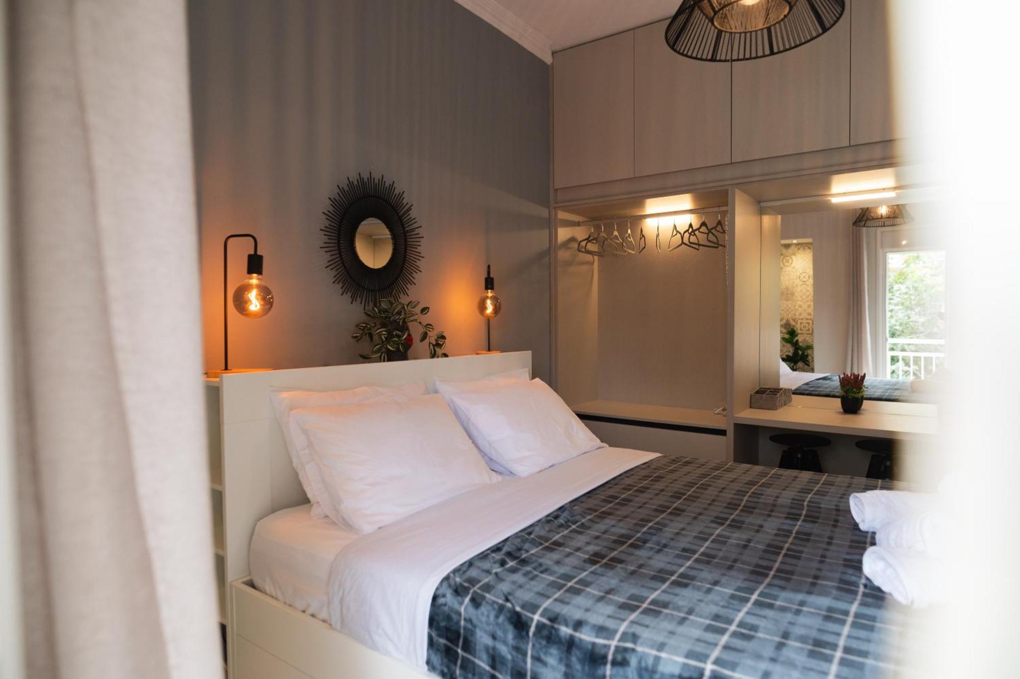 Sapphire Majesty Suite By Heaven'S Hall Luxury Suites อเล็กซานโดรโพลิส ภายนอก รูปภาพ